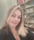 Rencontre Femme : Yana, 41 ans à France  Paris